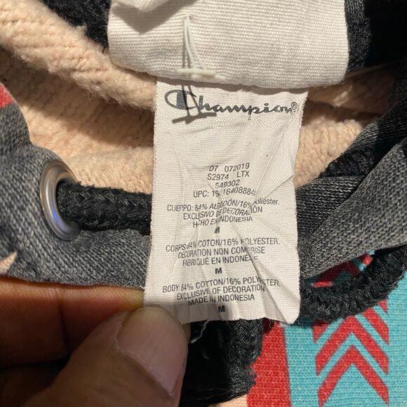 Champion Reverse Weave Aztec Hoodie Size Medium - Picture 11 of 11